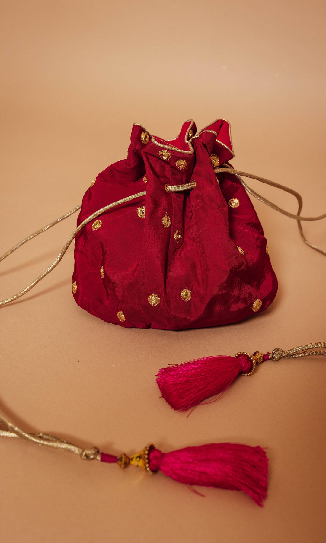 AB1076 - Raas