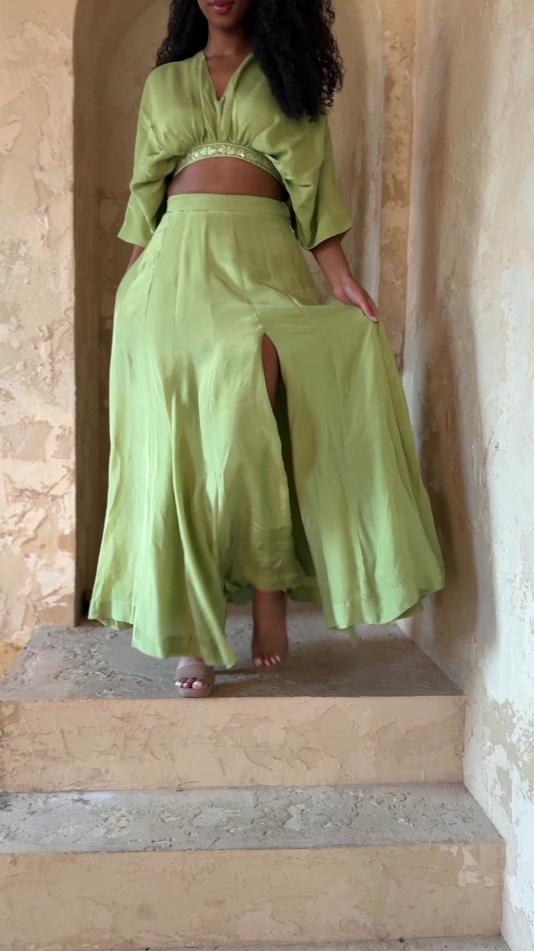Juliet Green Flowy Two Piece Set with Slit
