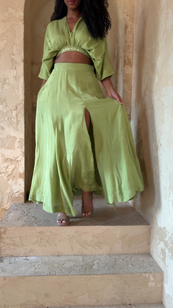 Juliet Green Flowy Two Piece Set with Slit