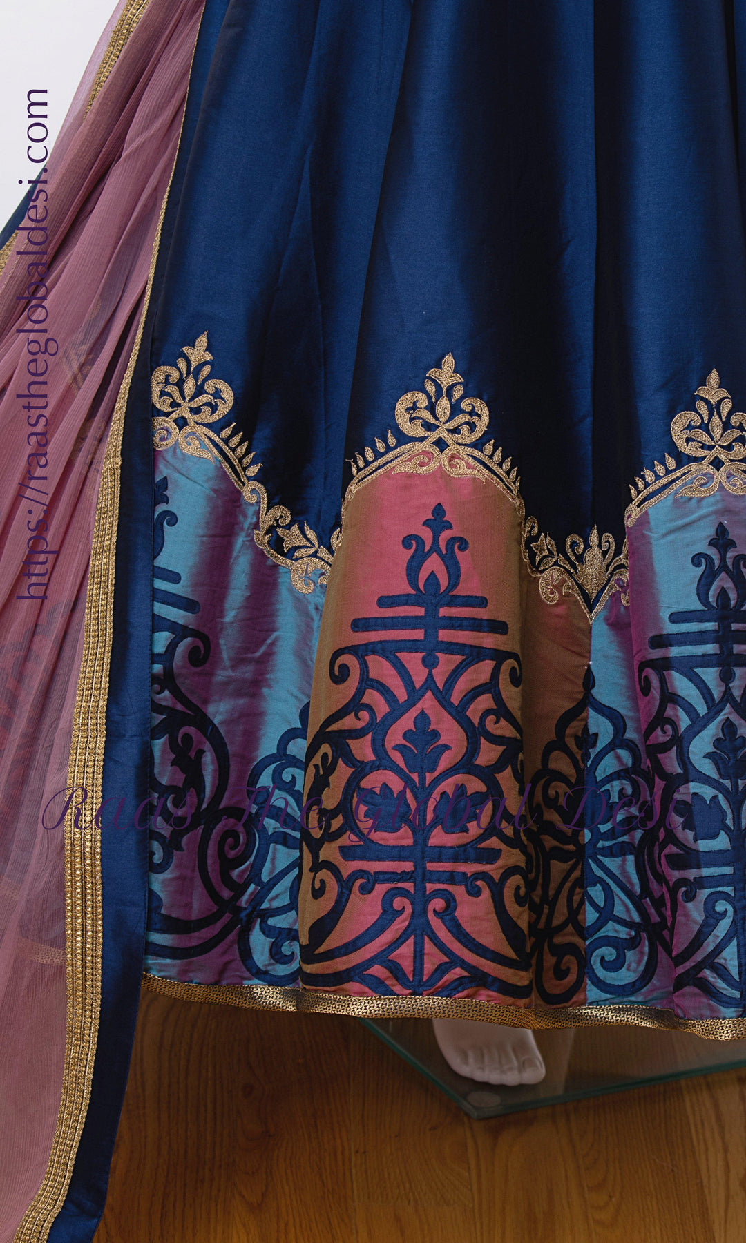 AG1500 - ANARKALI & GOWN