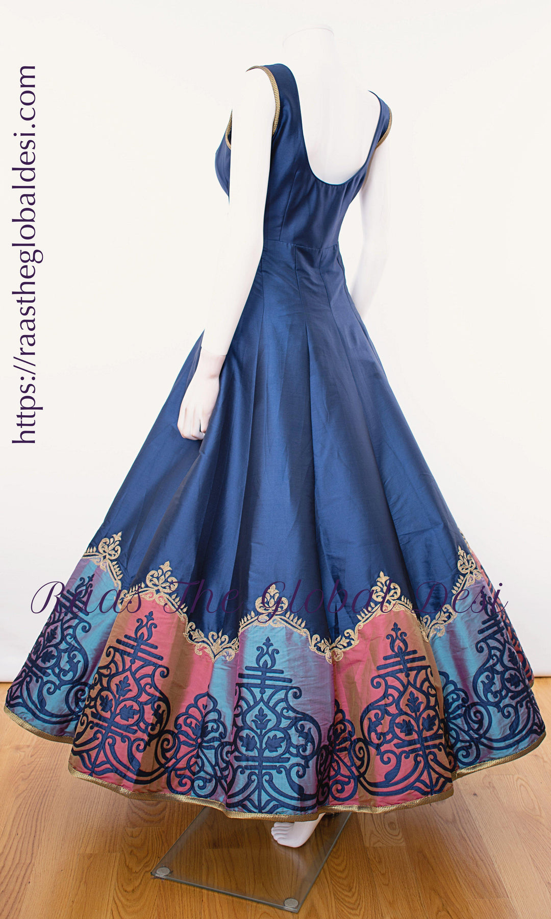 AG1500 - ANARKALI & GOWN