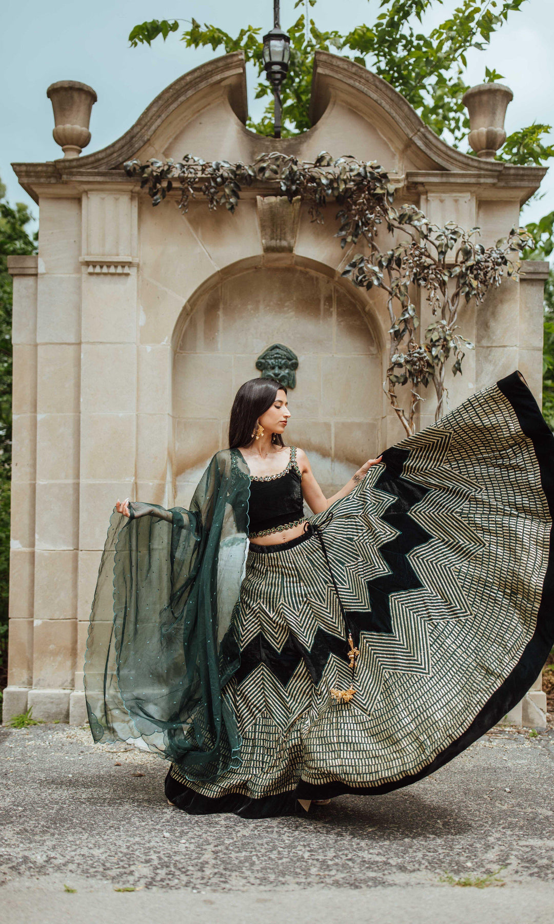 CC3246 - sarees and lehenga