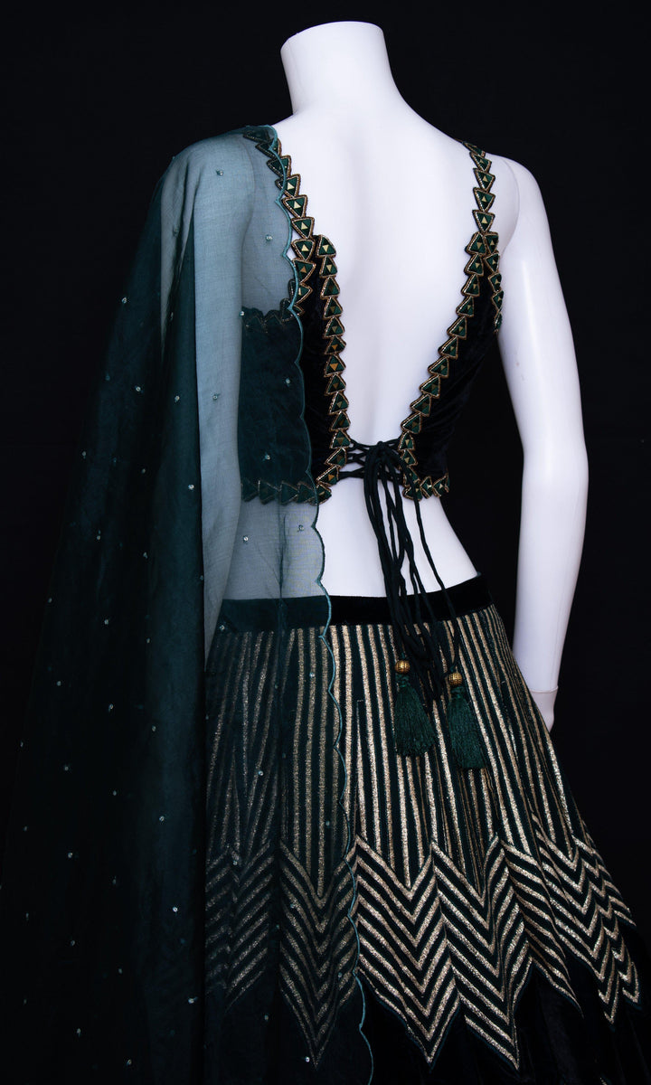 CC3246 - sarees and lehenga