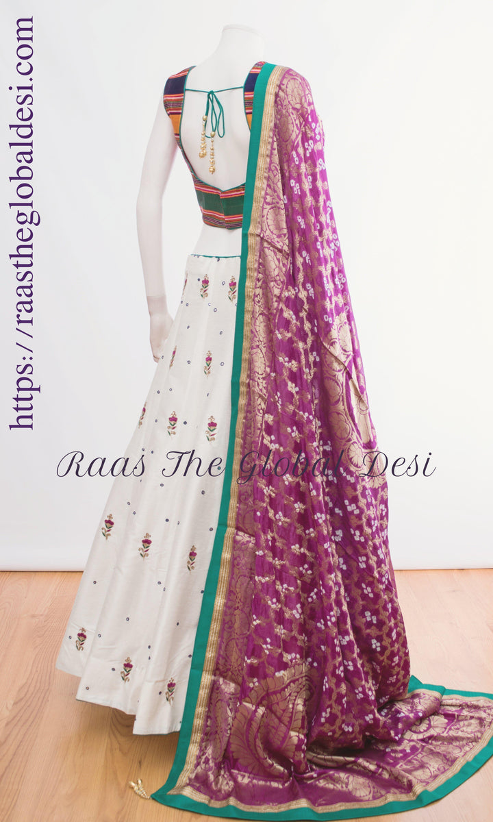 CC2324 - CHANIYA CHOLI