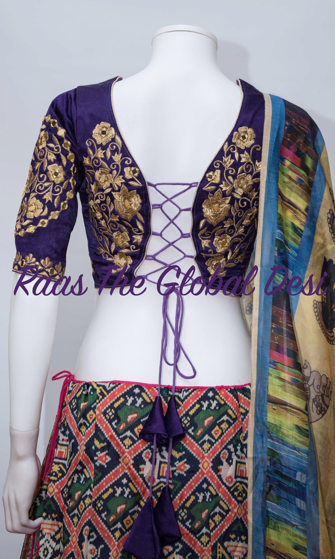 CC1813 - Chaniya choli