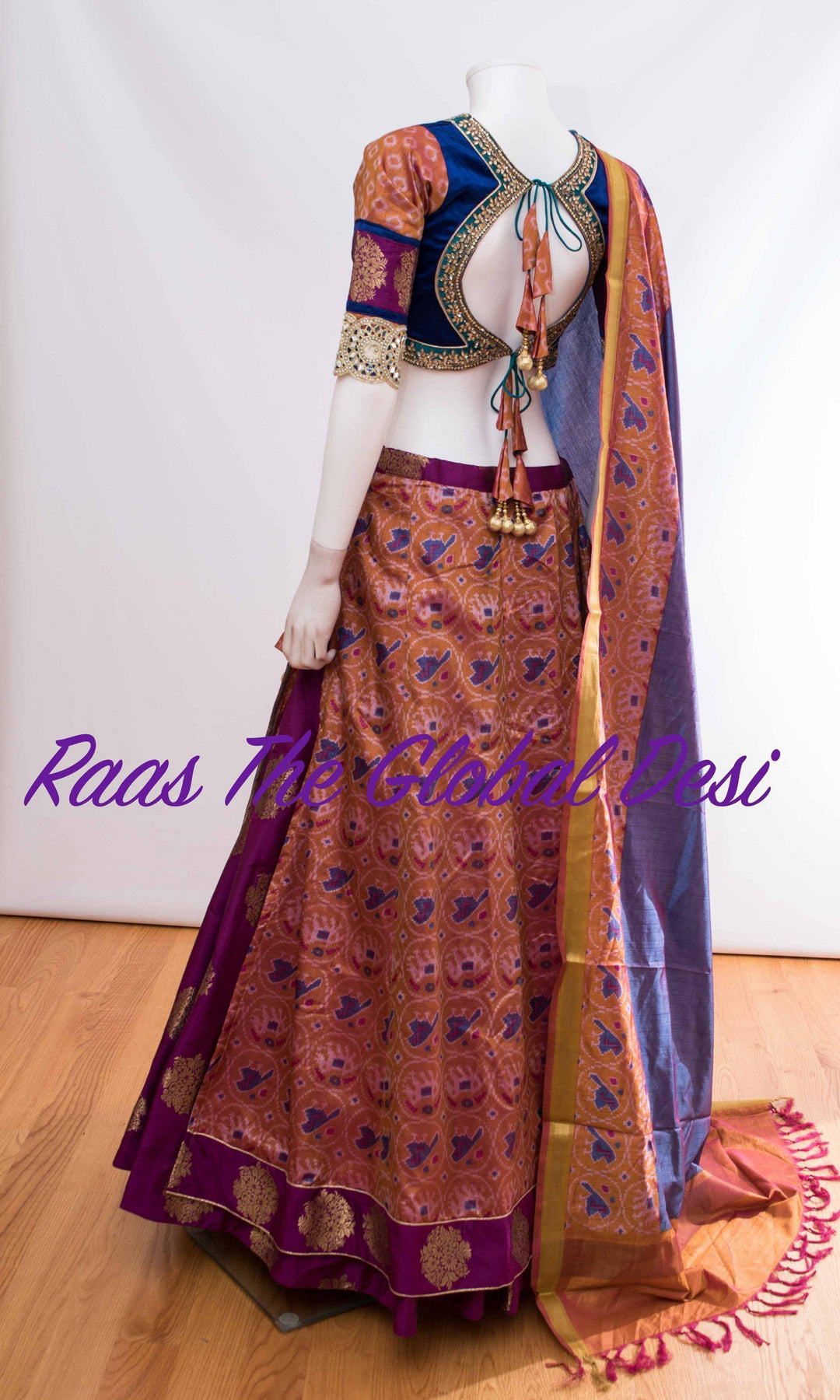 CC2077 - Chaniya choli