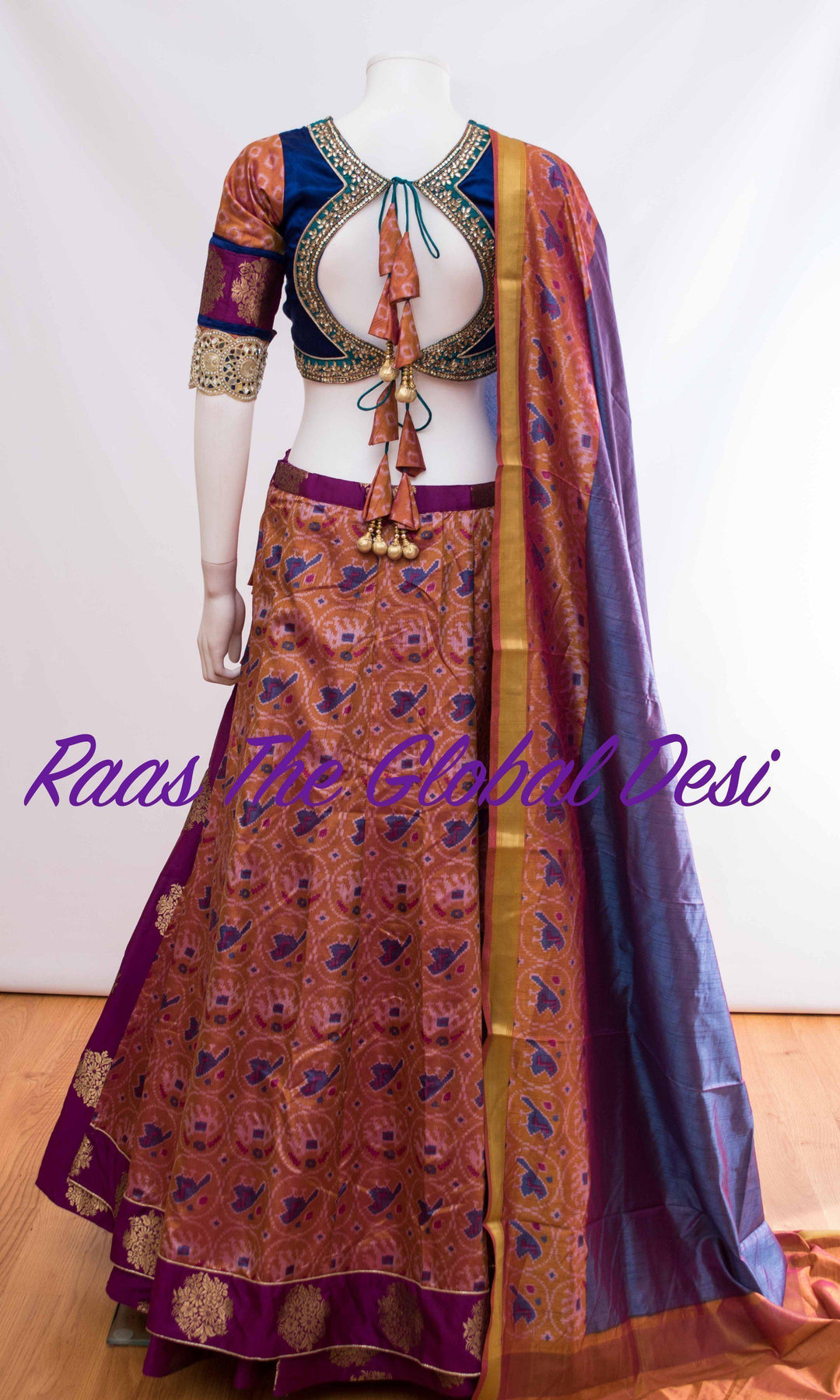 CC2077 - Chaniya choli