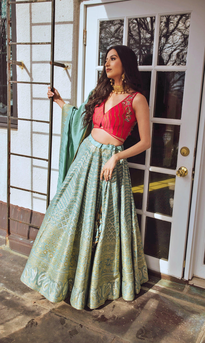 PISTA LEHENGA CHOLI USA