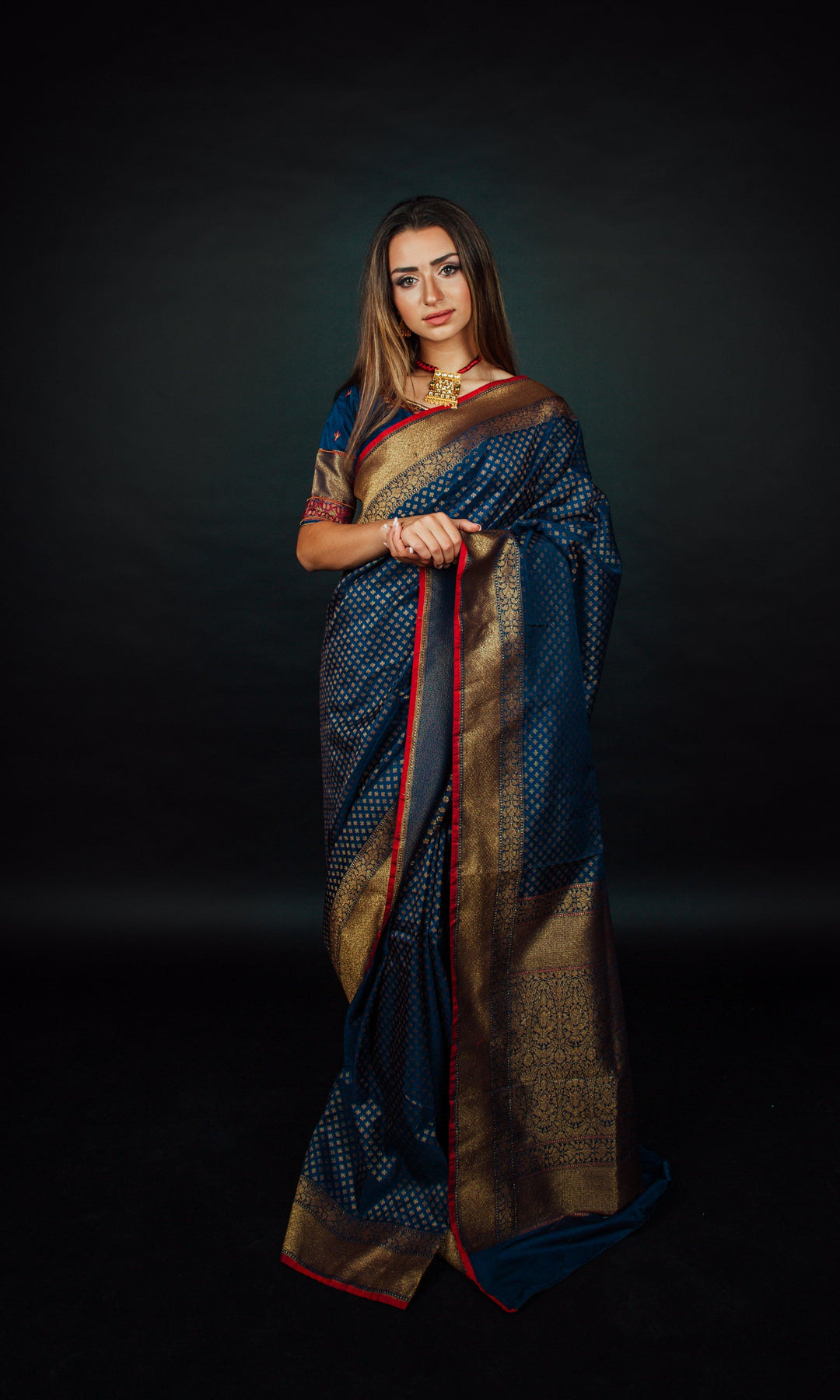 SR1108 - SAREES