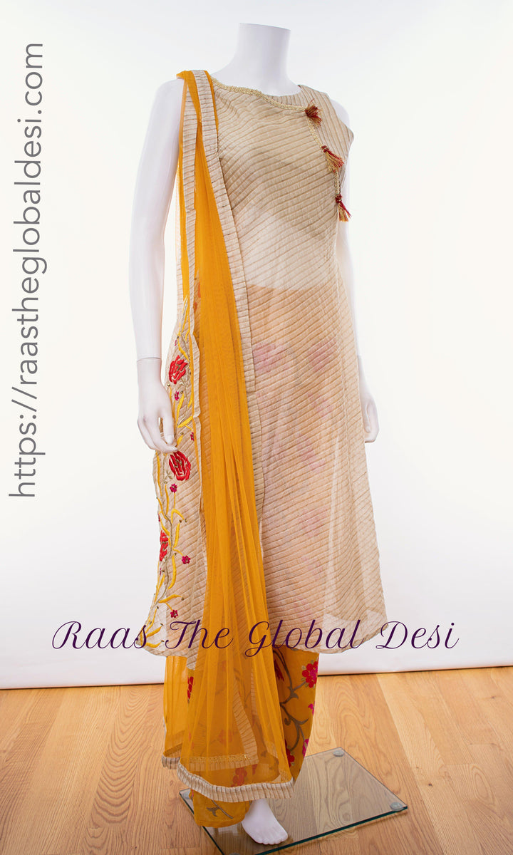 AG1625 - ANARKALI & GOWN