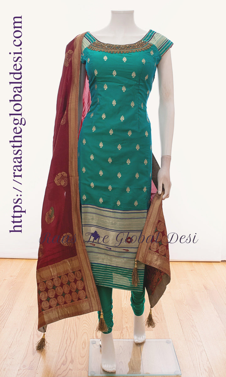 AG1420 - ANARKALI & GOWN