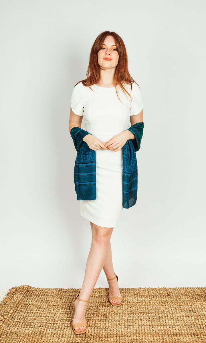 WS1003 - scarves & stoles