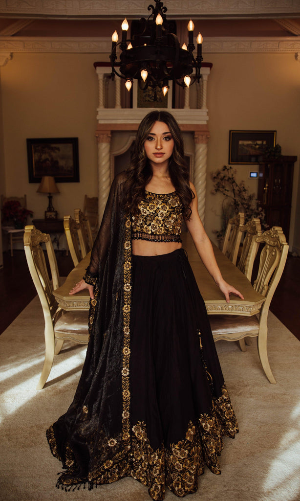 How to choose perfect lehenga Choli Blouse Design for Your Body