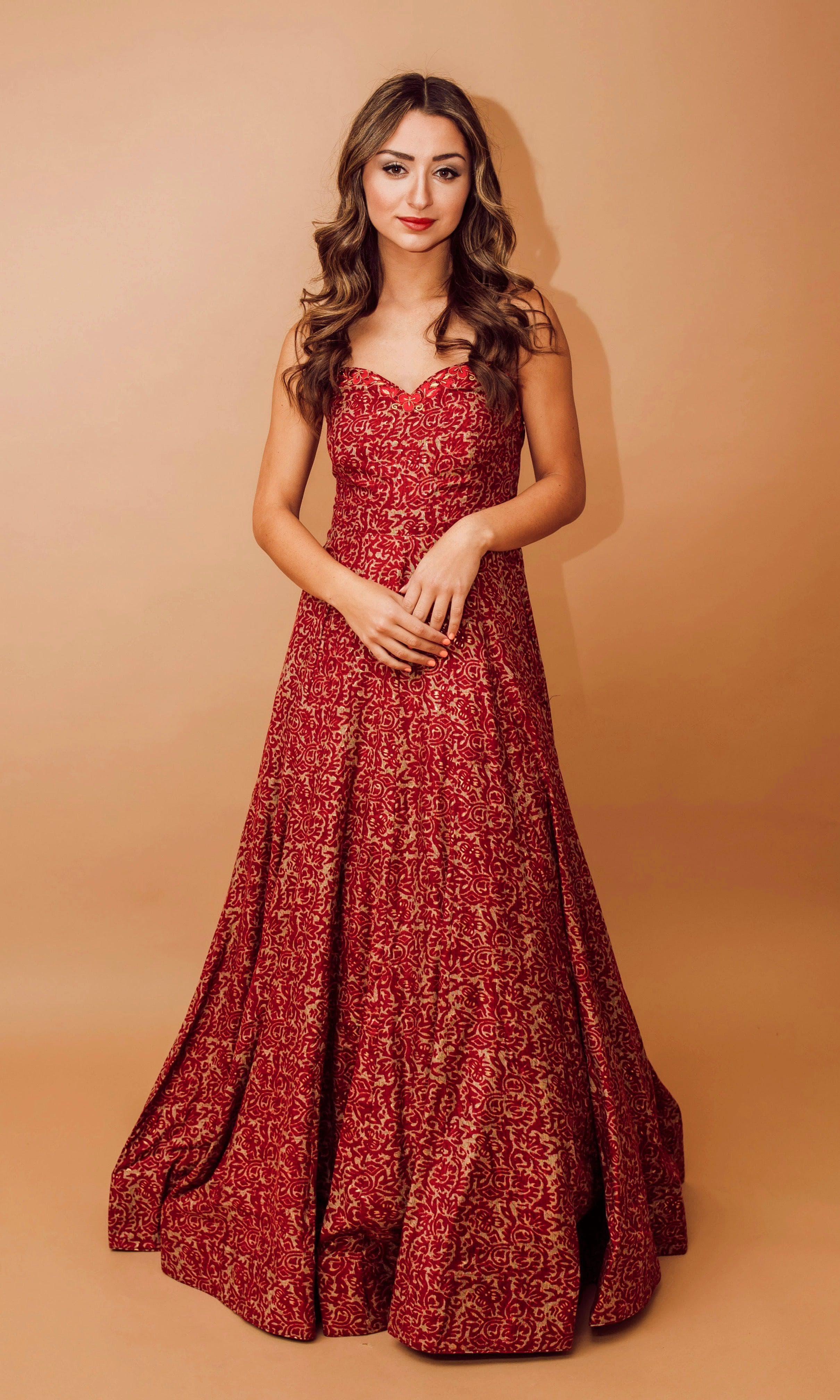 VILUCHI Girls Maxi/Full Length Festive/Wedding Dress Price in India - Buy  VILUCHI Girls Maxi/Full Length Festive/Wedding Dress online at Flipkart.com