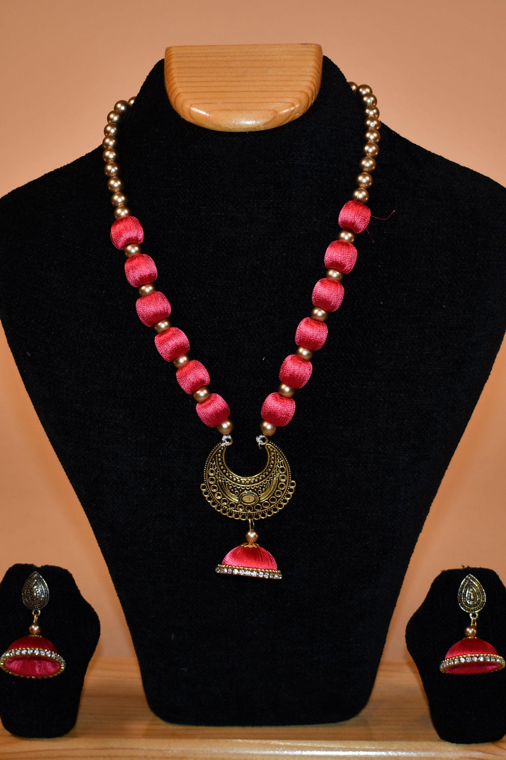 Beaded Shade of Pink Necklace Set FASHION JEWELRY RAAS