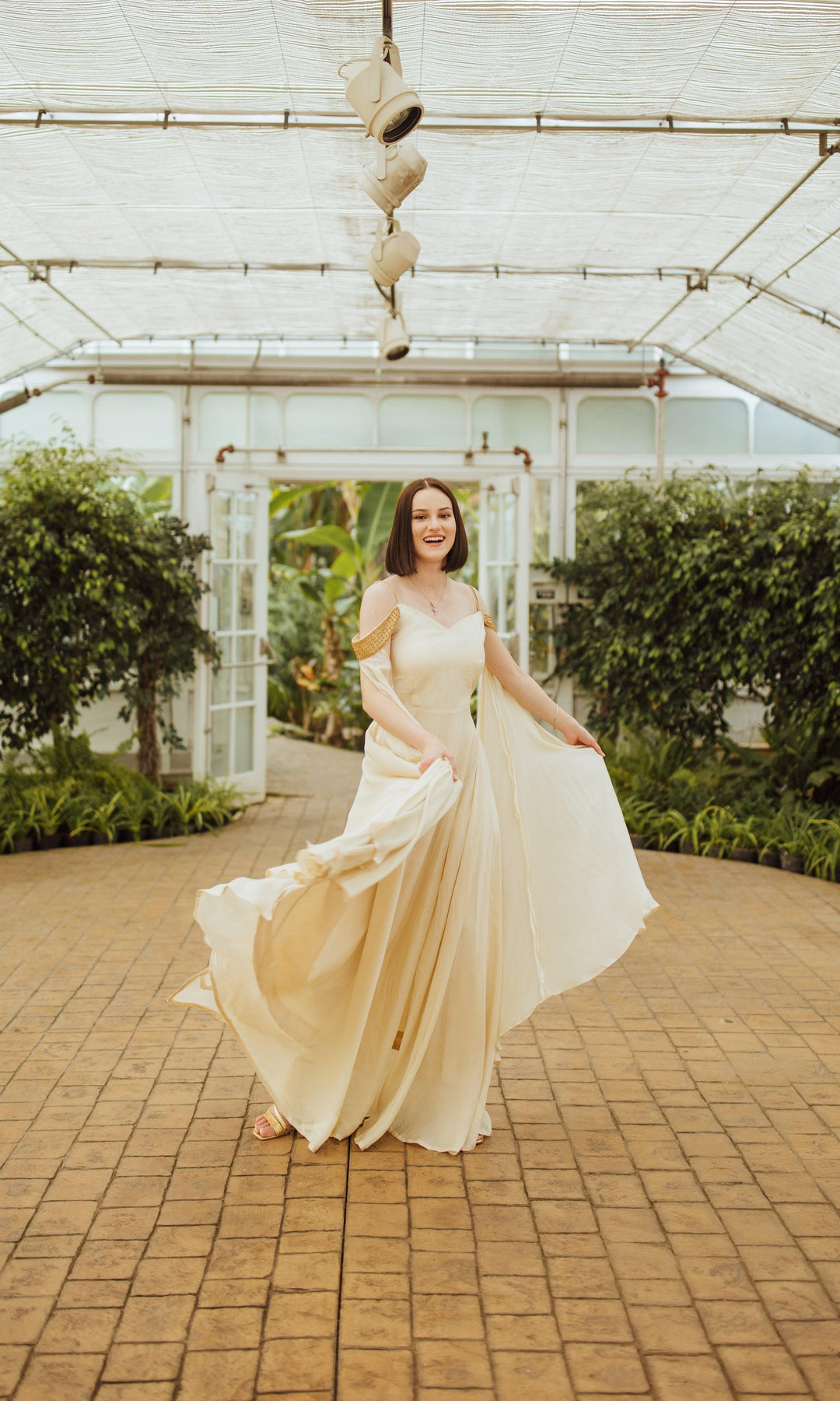 Beige Long Dress with Slit-Raas USA