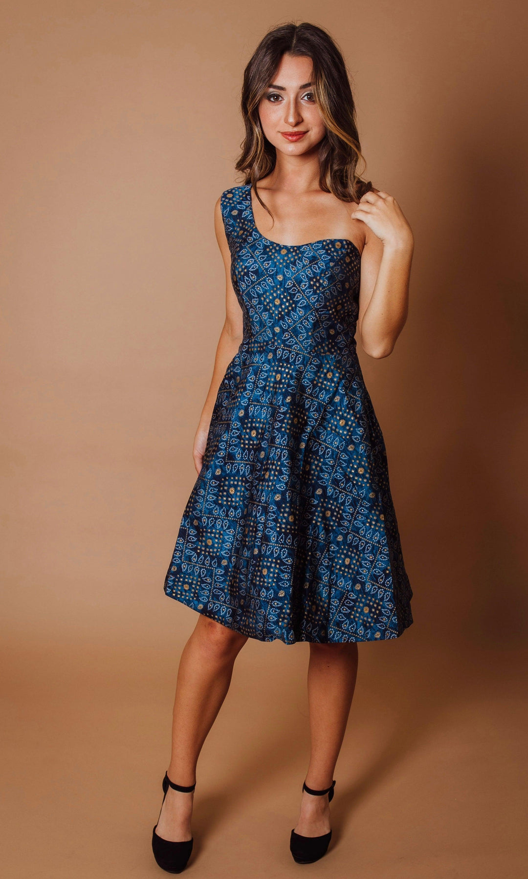 Blue One Shoulder Midi Dress: Modern Bandhani Elegance | Raas Blue One Shoulder Midi Dress: Modern Bandhani Elegance | Raas