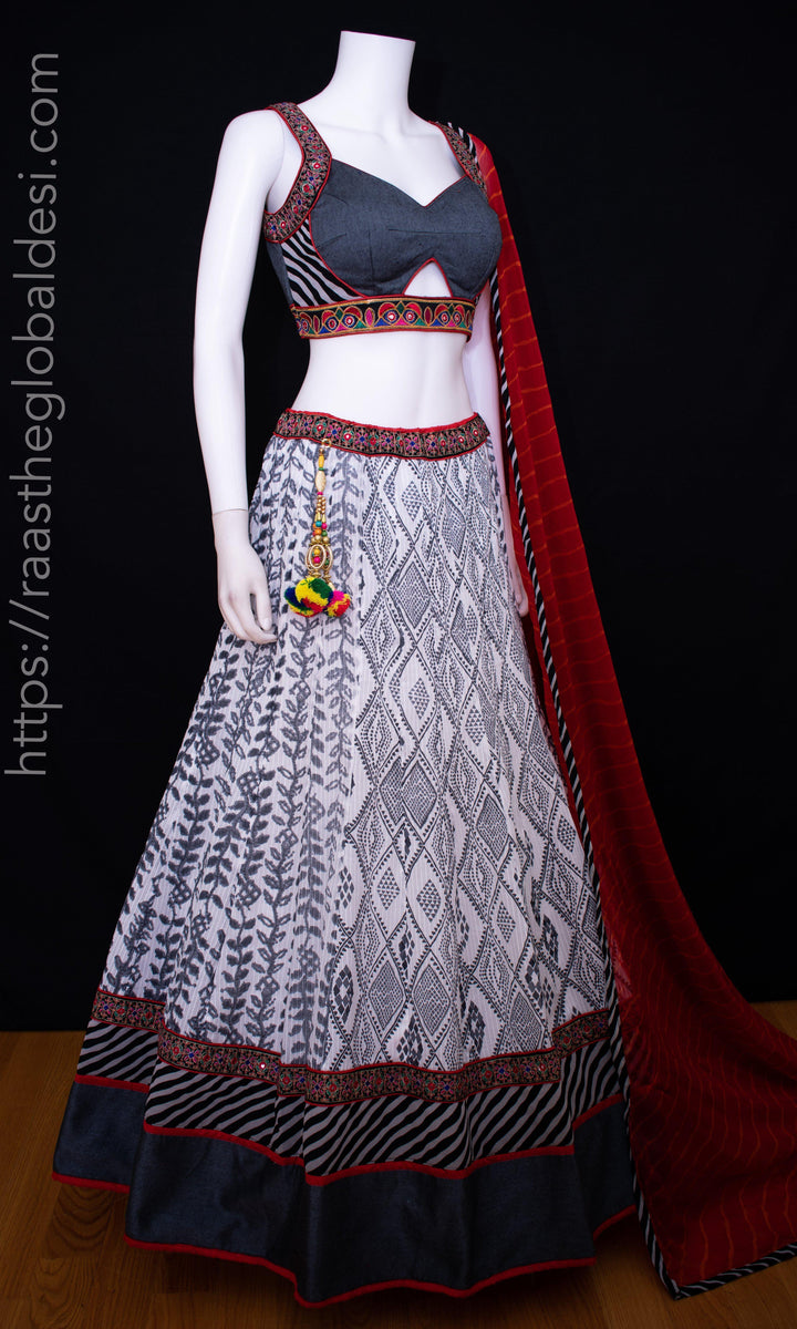 CC3145-[black_lehenga_choli]-[black_chaniya_choli]-[black_lehengas]