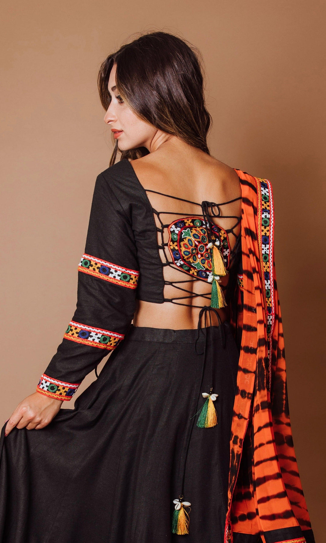 CC3636-[black_lehenga_choli]-[black_chaniya_choli]-[black_lehengas]