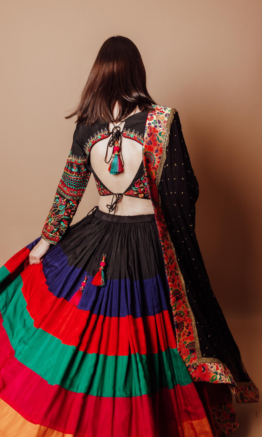 Black Zari Weaving Work Pure Silk Lehenga – Maharani