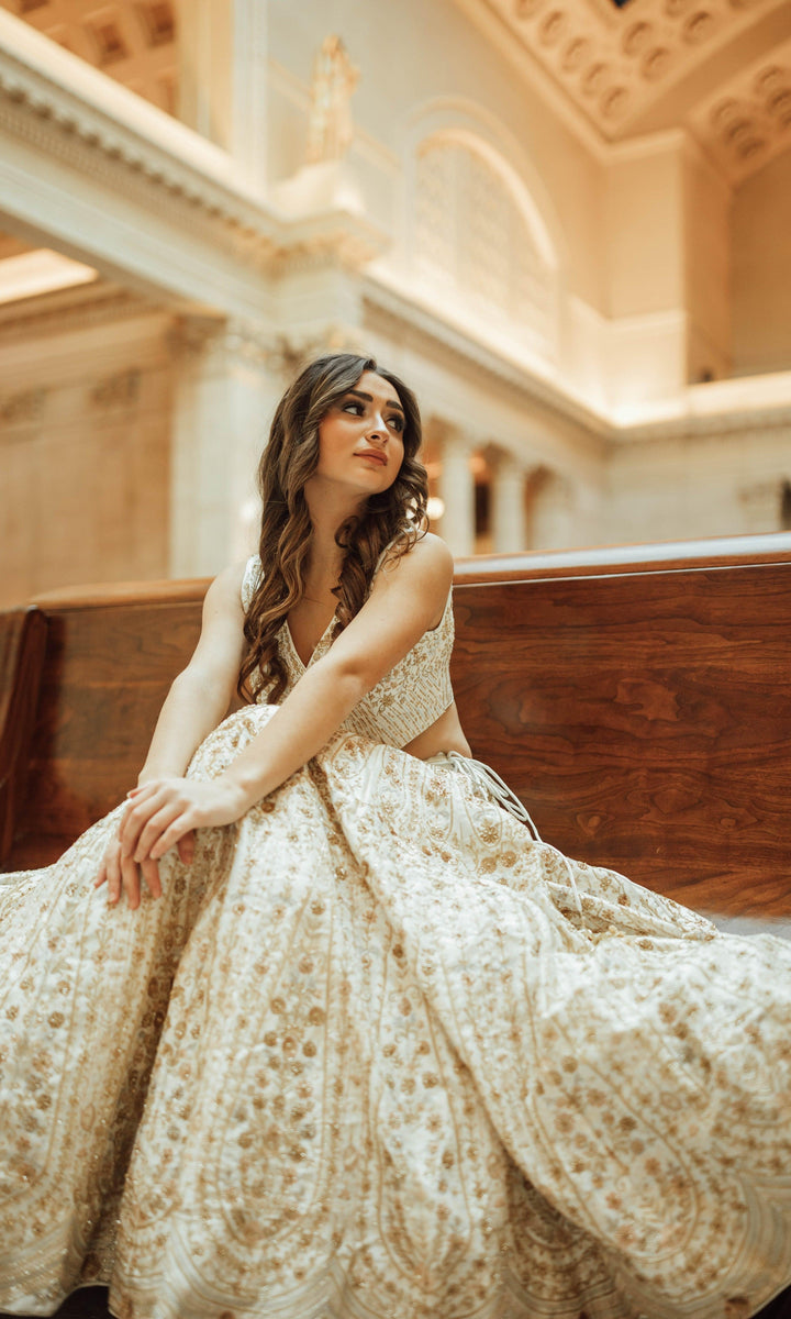 Kiara-[LEHENGAS]-[BRIDAL_LEHENGAS]-Raas
