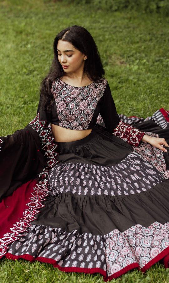 shaadi chaniya choli