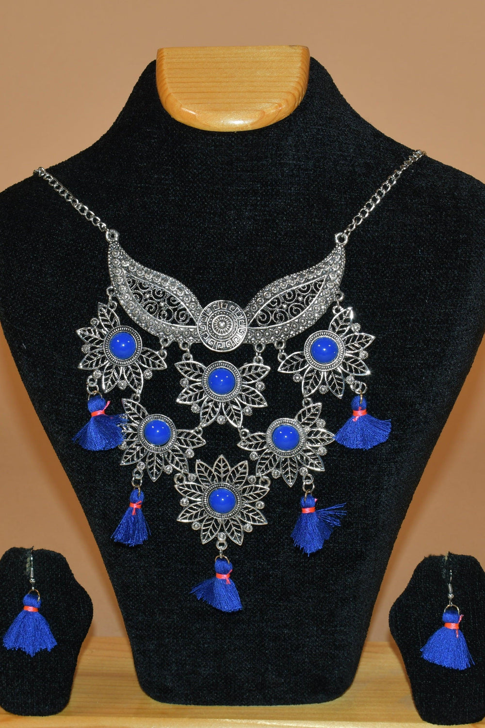 Eyelid Multi Layered Necklace Set FASHION JEWELRY RAAS