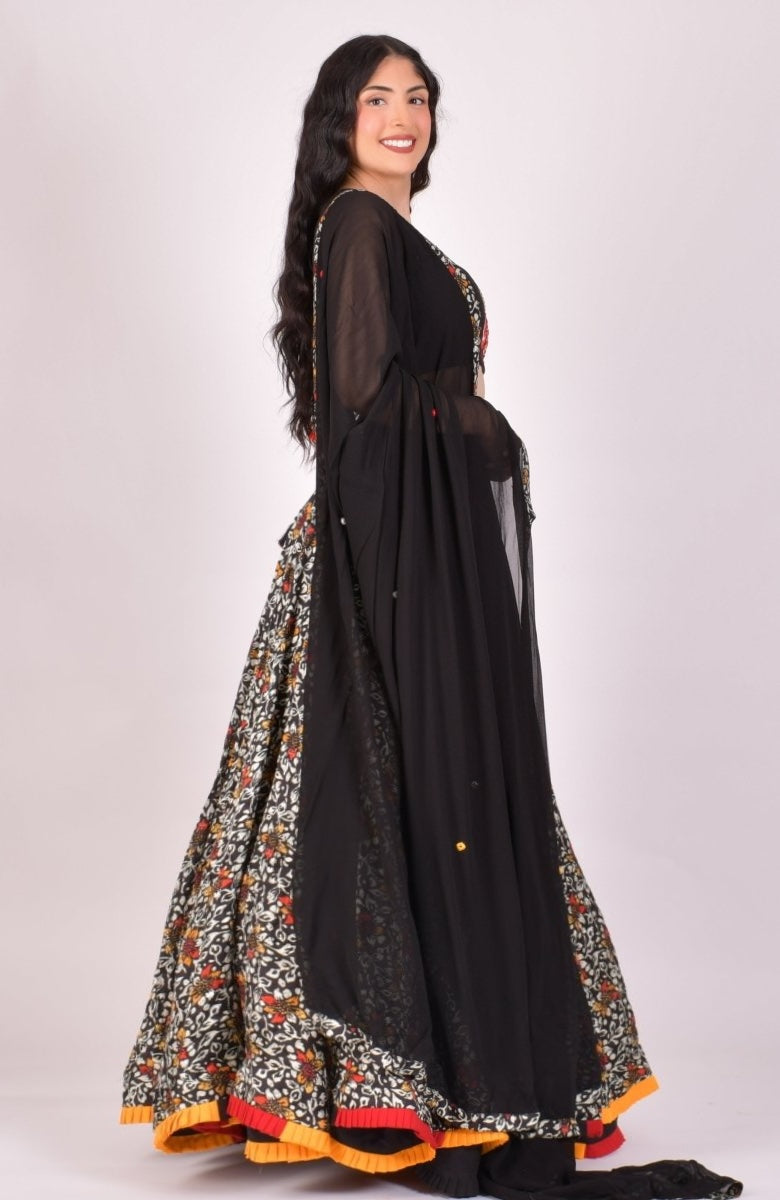 Black Kalamkari Print Chaniya Choli With Dupatta
