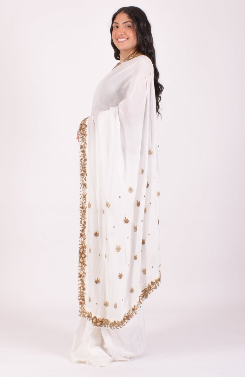 Off White Zardoshi & Cutdana Hand Embroidered Silk Saree With Blouse
