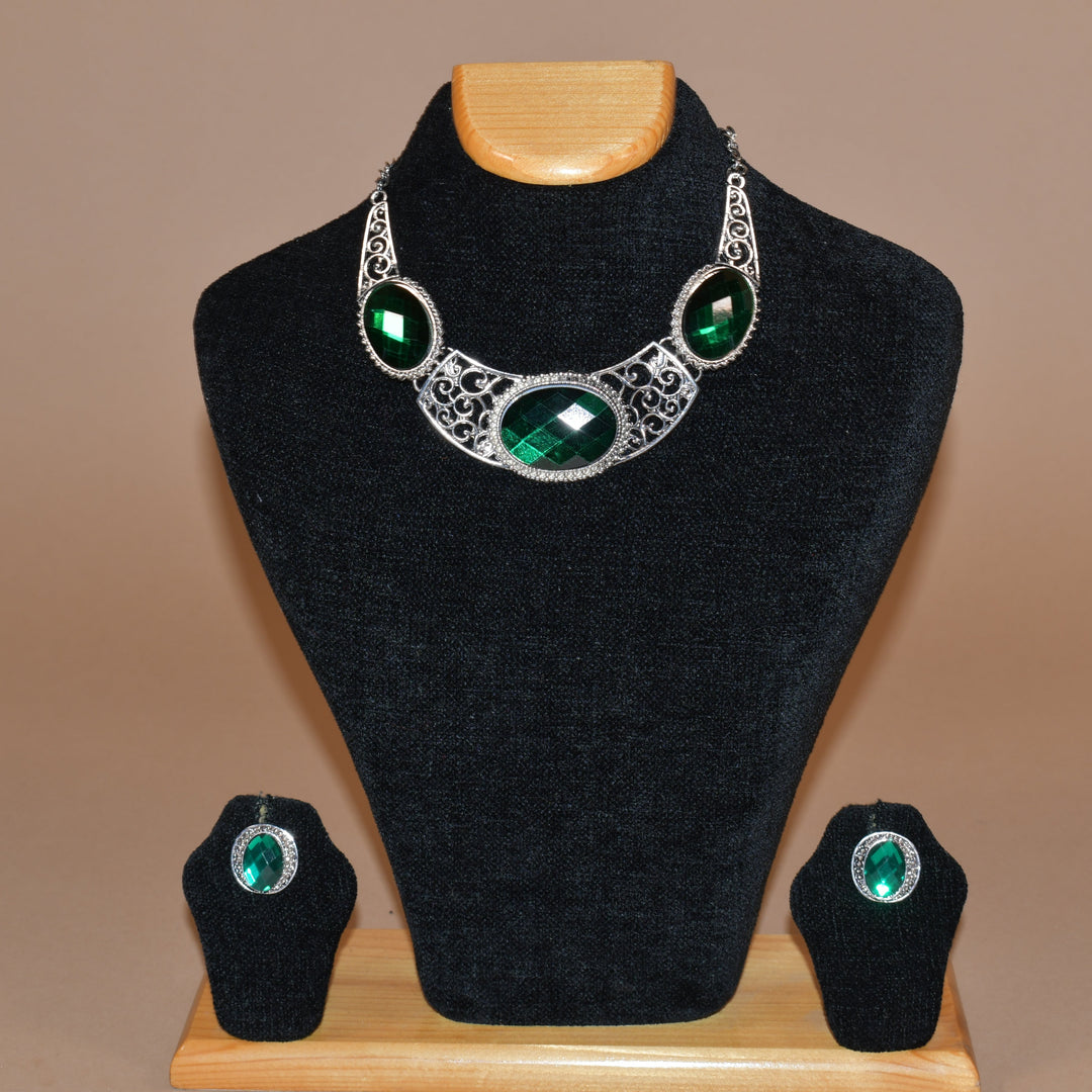 Oxidized Silver & Green Necklace Set