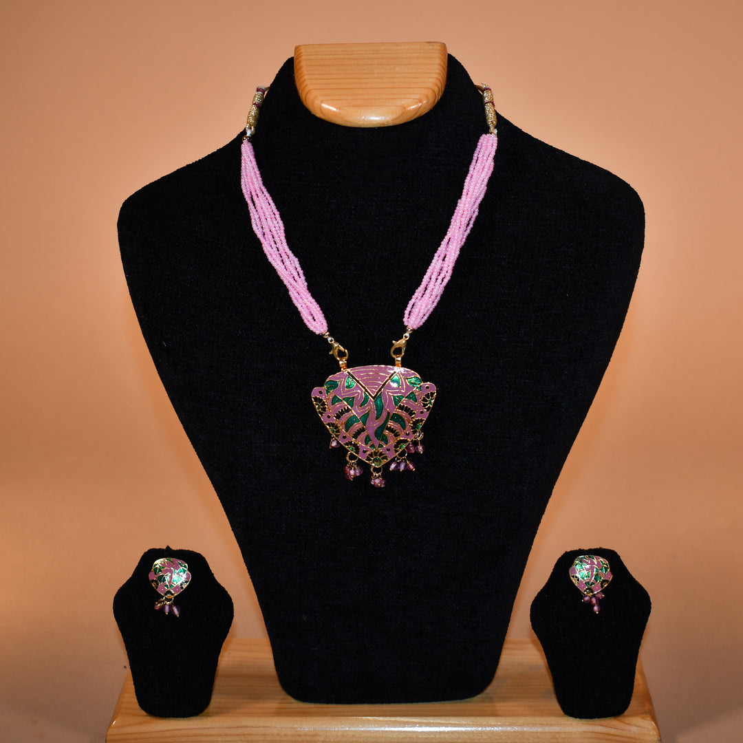 Pink Heart Shaped Necklace Set