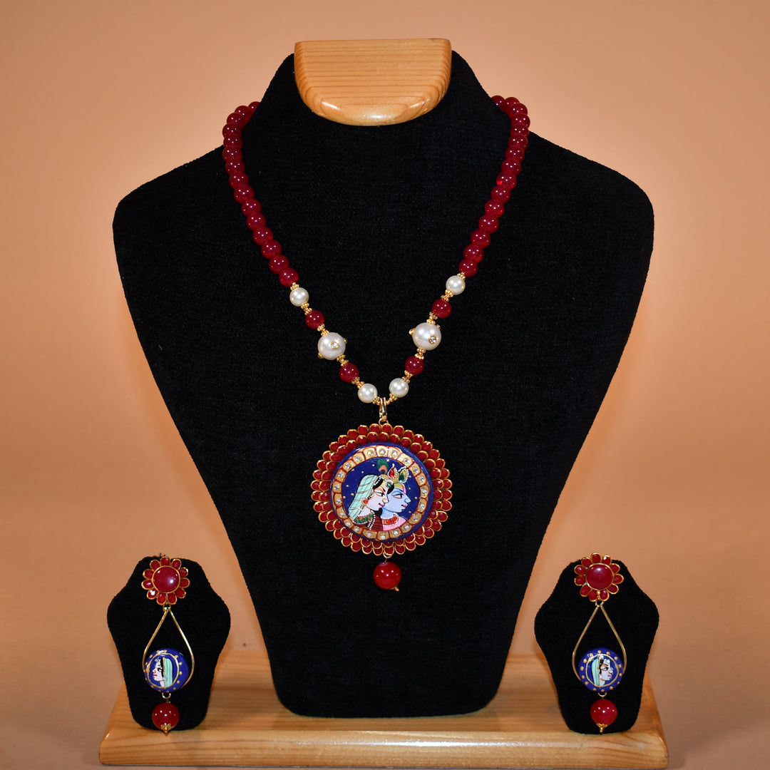 Red & White Beaded Cultural Necklace Set