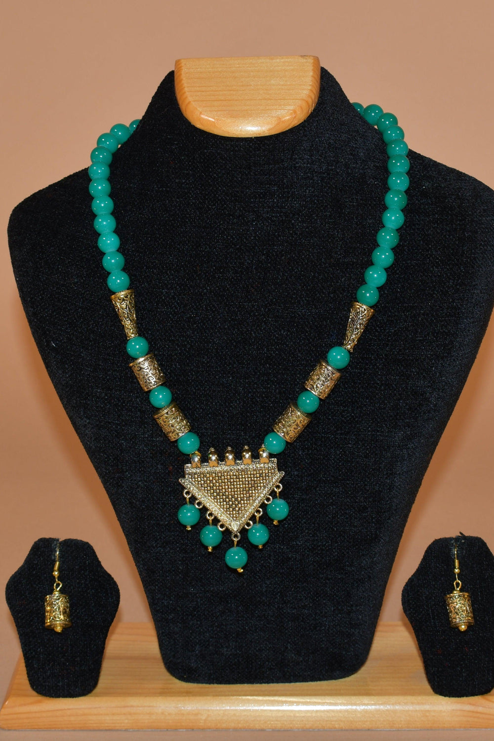 Shade of Green Triangular Necklace Set FASHION JEWELRY RAAS
