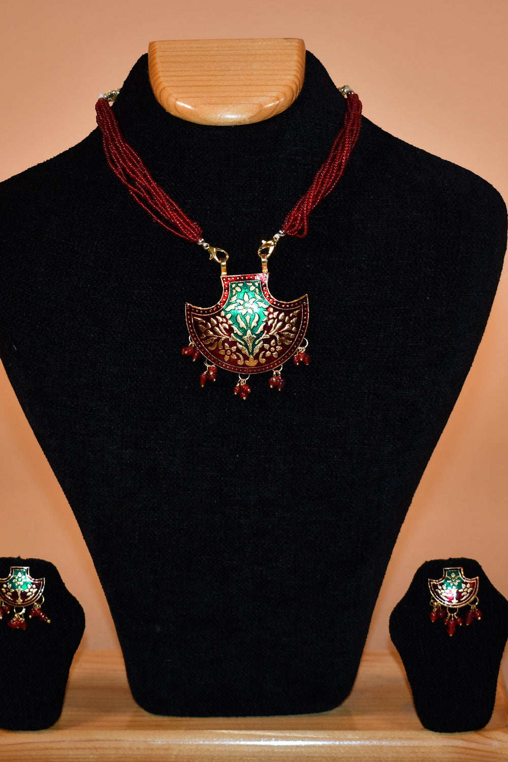 Shade of Red Anchor Shaped Necklace Set FASHION JEWELRY RAAS