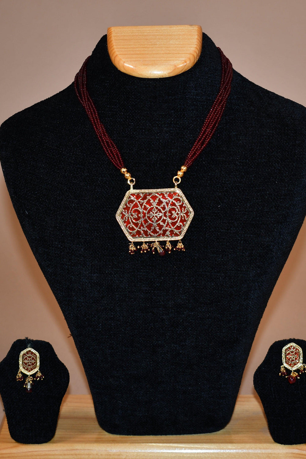 Shade of Red Hexagon Shaped Necklace Set FASHION JEWELRY RAAS