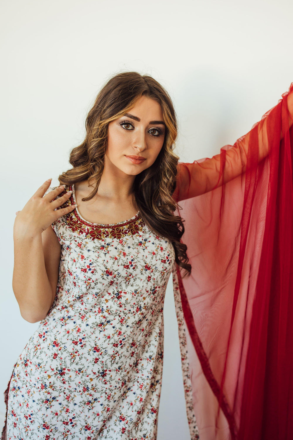 Taralyn White & Red Palazzo Set-Raas