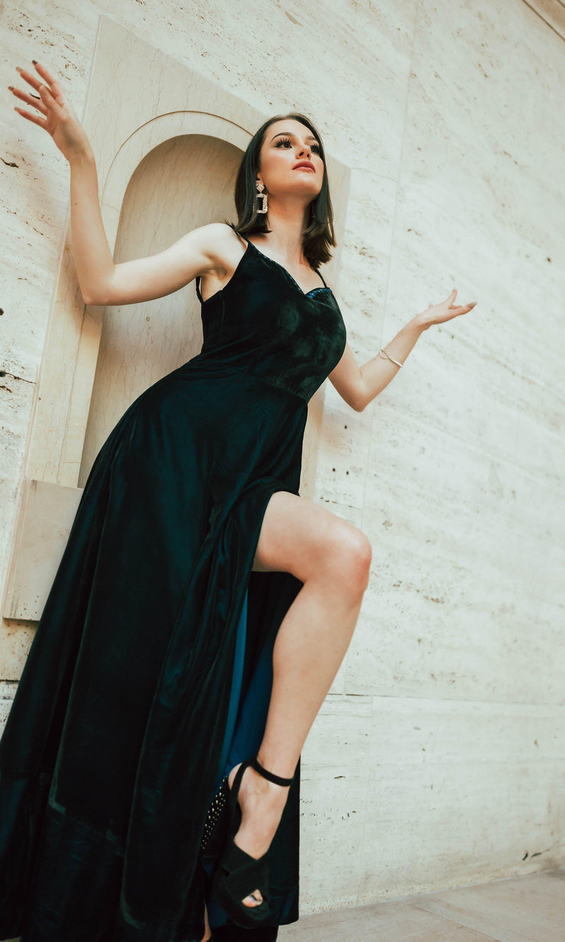 Velvet Gown with Slit ANARKALI & GOWN RAAS
