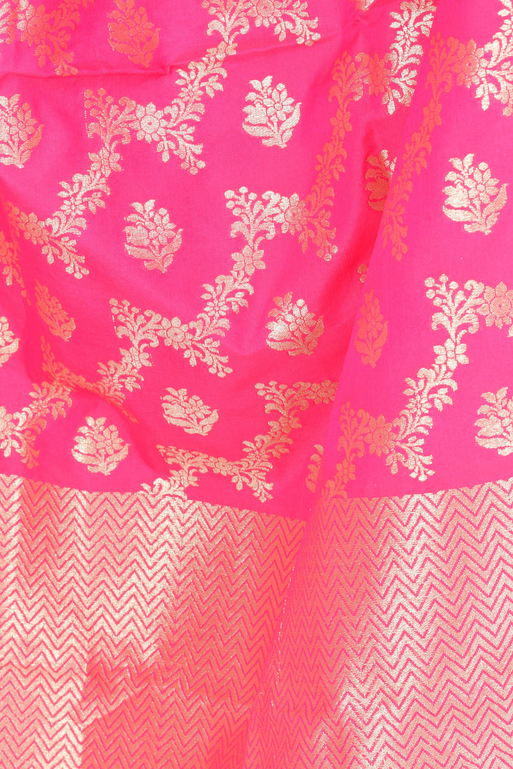 Anika Jacquard Pink Dupatta - Raas