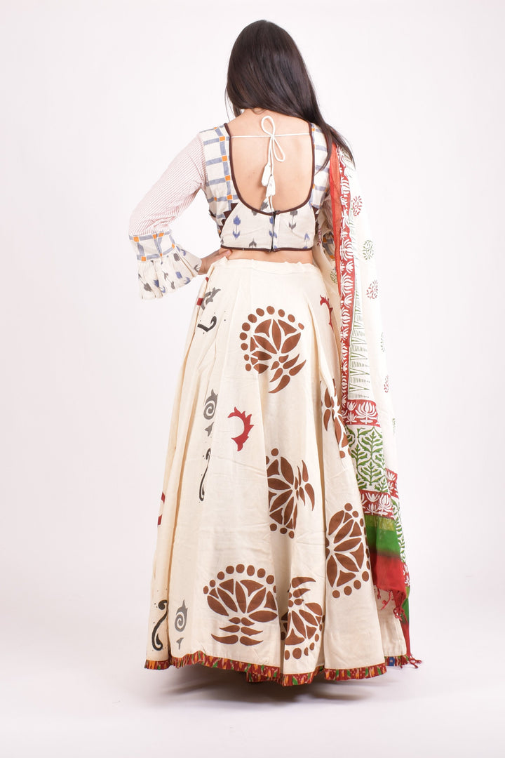 Off white cotton hand blocked chaniya choli