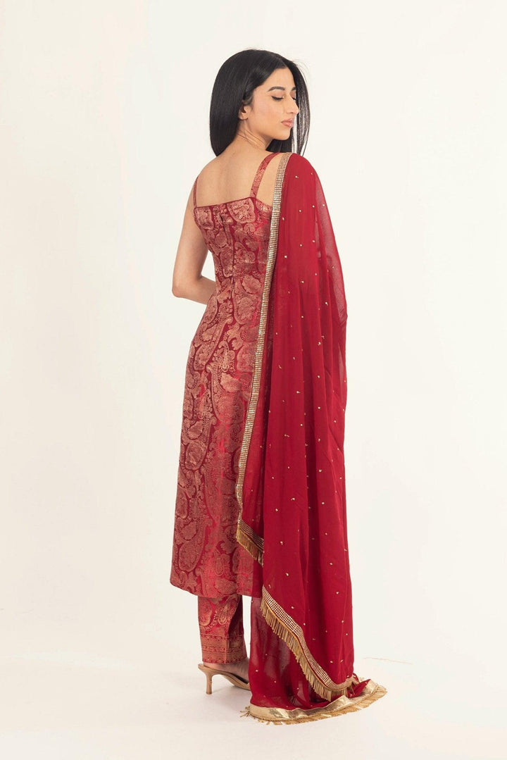 shalwar kameez set