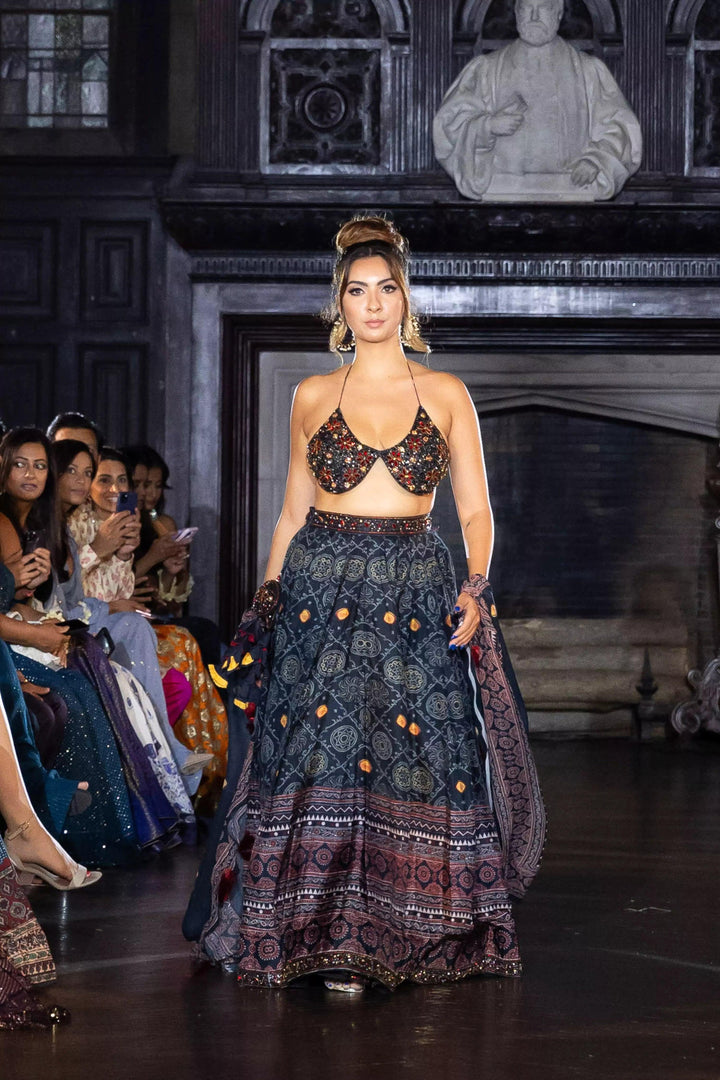 Jaya Lehenga Choli Set - Raas