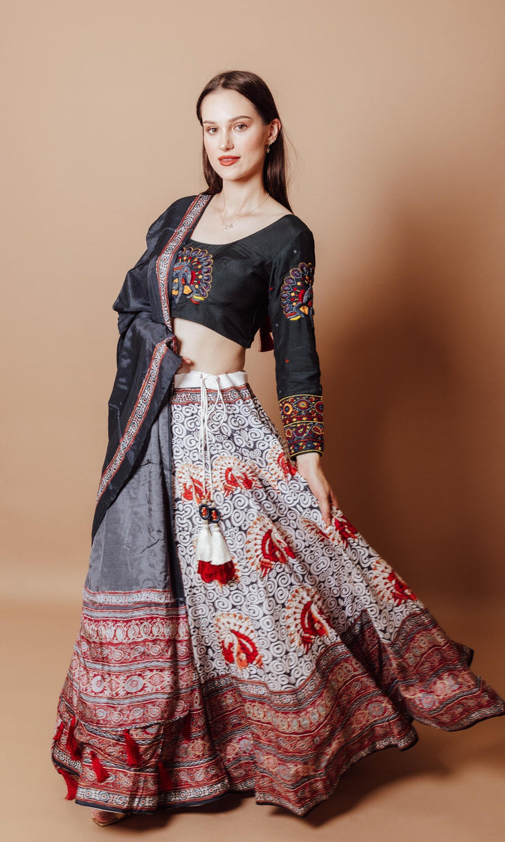CC3775-[lehenga_choli]-[chaniya_choli]-Chaniya choli-Raas