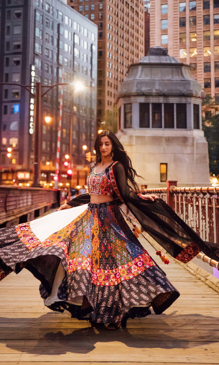 CC3625-[black_lehenga_choli]-[black_chaniya_choli]-[black_lehengas]