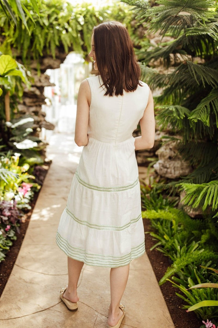 Raas - Saloni White Midi Dress with Embroidery - dresses USA