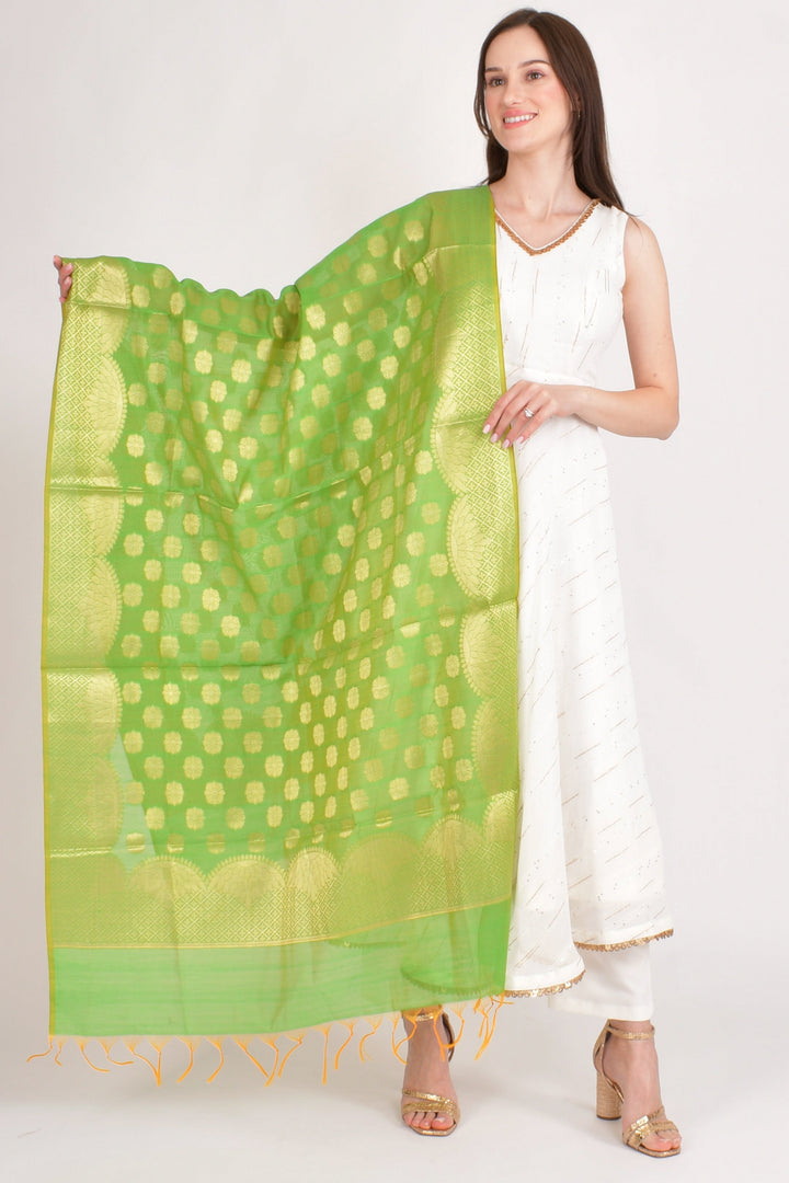 Saanvi Jacquard Green Dupatta - Raas