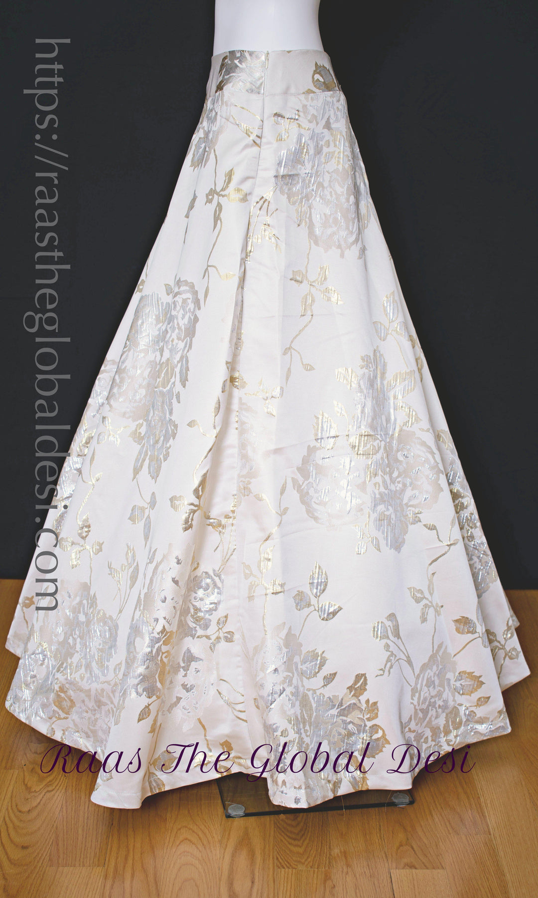 BO1003 - SKIRTS