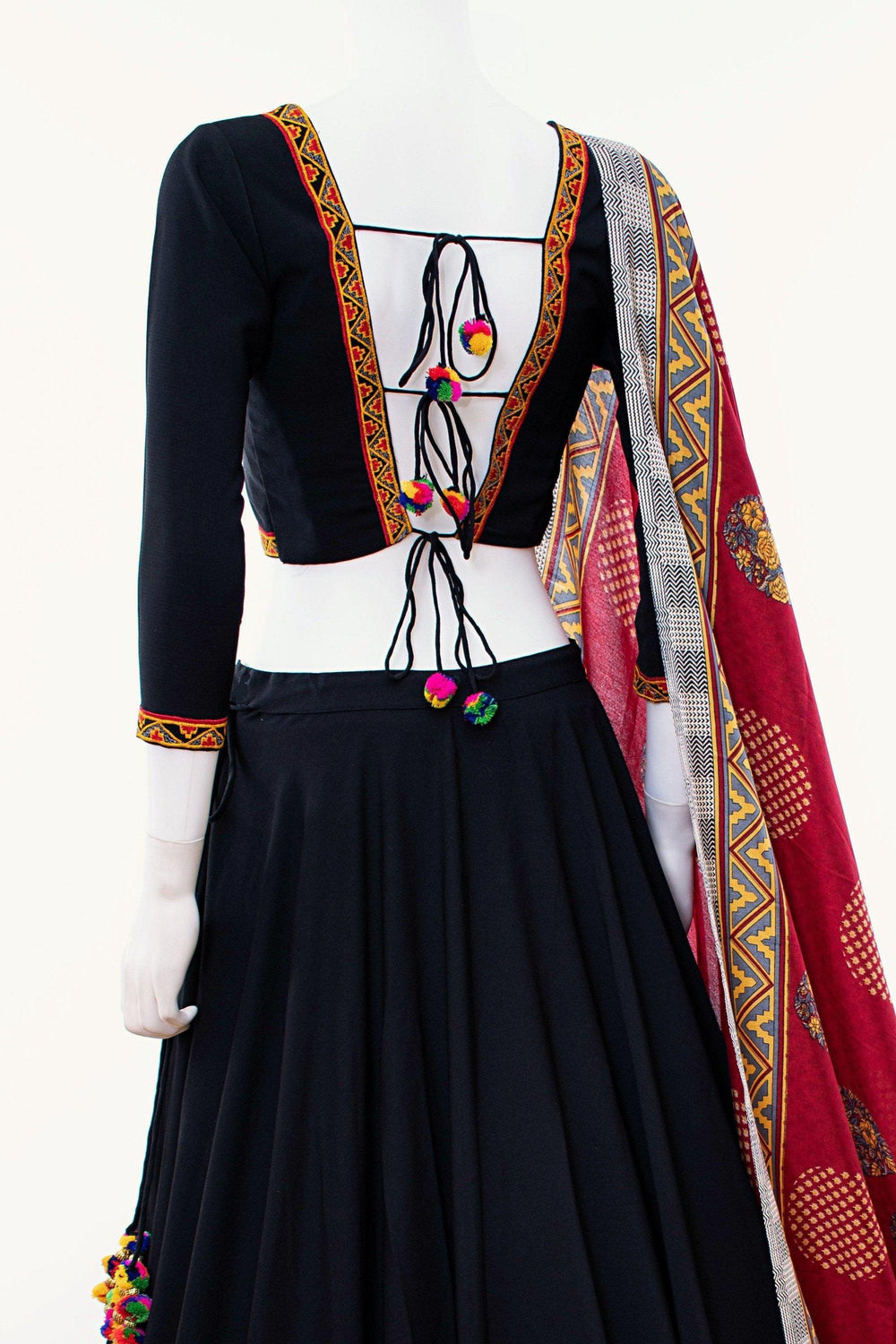 Black Print Trim Chaniya Choli Set Chaniya choli RAAS