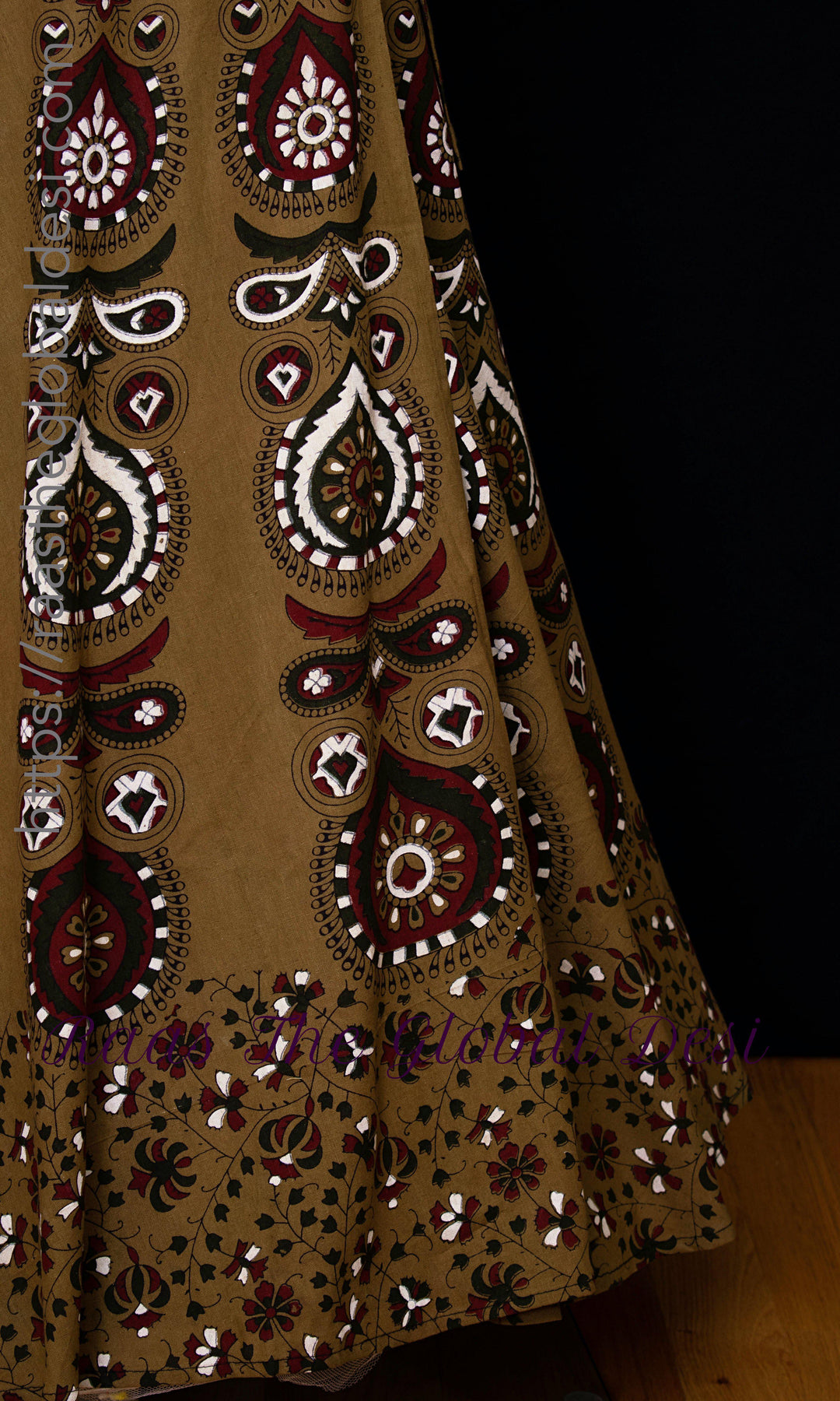 BO1012 - SKIRTS