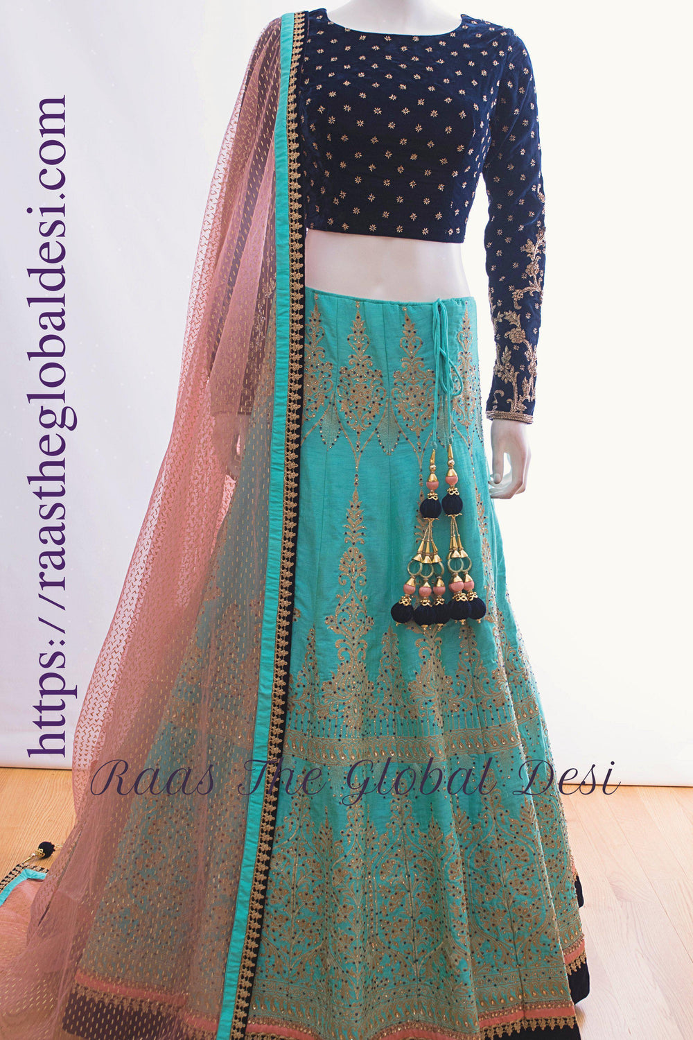 CCNR1006 CHANIYA CHOLI RAAS