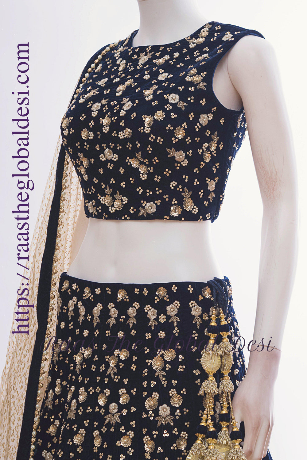 CCNR1007 CHANIYA CHOLI RAAS